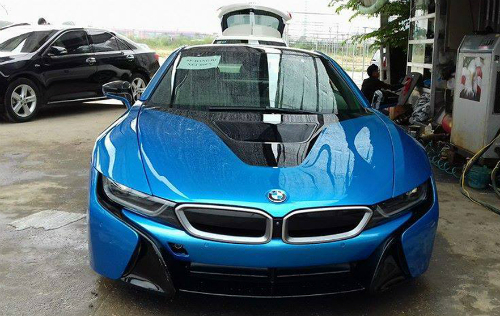 [BMW i8]                          BMW i8 màu độc - siêu xe 'xấu số' nhất tại Việt Nam                                             2838