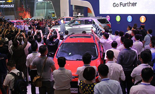 [Việt Nam Motor Show 2016]                          Việt Nam Motor Show 2016 - triển lãm của 'những lần đầu tiên'                                             2781