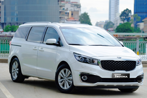 [Kia Sedona]                          Kia Sedona ưu đãi gần 150 triệu dịp cuối năm                                             4611