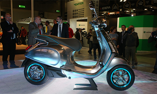 [Vespa Elettrica 2017]                          Elettrica 2017 - scooter điện đầu tiên của Vespa                                             4232