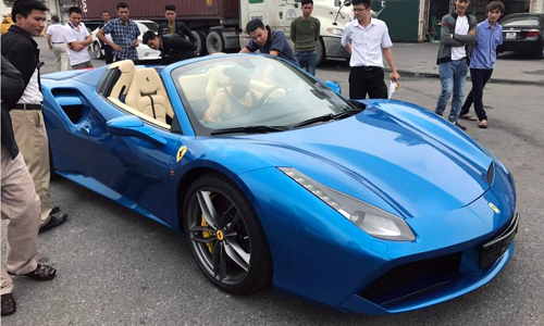 [Ferrari 488 Spider]                          Siêu xe Ferrari 488 Spider đầu tiên về Việt Nam                                             5409