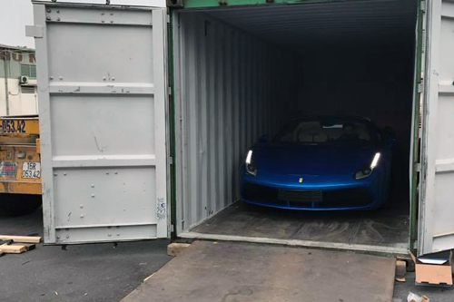 [Ferrari 488 Spider]                          Siêu xe Ferrari 488 Spider đầu tiên về Việt Nam                                             5410