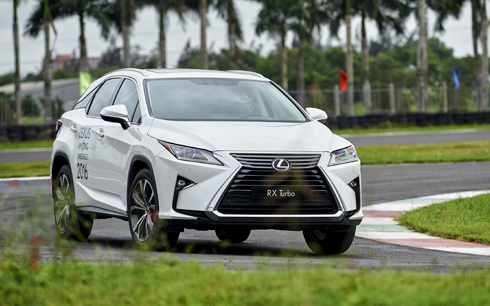 [Lexus RX200t]                           Lexus RX200t - crossover nữ tính ở Việt Nam                                             6155