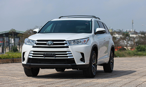 [Toyota Highlander 2017]                           Toyota Highlander 2017 - đối thủ Ford Explorer tại Việt Nam                                             6401
