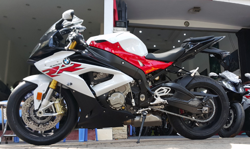 [BMW]                           Siêu môtô BMW S1000RR 2017 đầu tiên về Việt Nam                                             7643