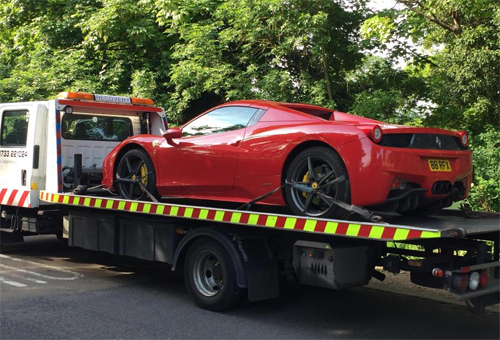 [Ferrari 458]                           Ferrari sập ổ gà, thành phố trả tài xế 12.000 USD tiền sửa xe                                             7478