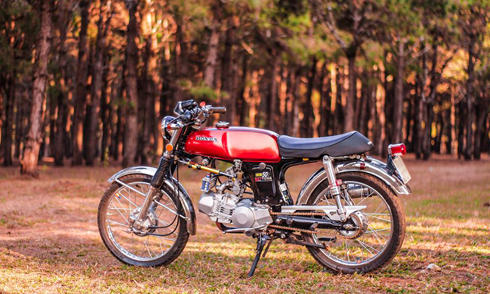 [Honda 67]                           Honda SS50 độ phá cách của biker Gia Lai                                             7732