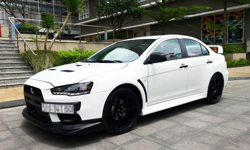 [Mitsubishi]                           Mitsubishi Lancer Evo - sedan thể thao hàng hiếm tại Việt Nam                                             7856