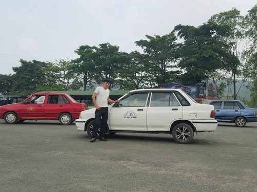[Pride sản xuất năm 1993]                           Lần đầu sắm ôtô: bán ruộng rau muống mua xe                                             7895