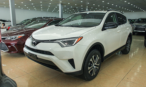 [Toyota RAV4 2017]                           Toyota RAV4 2017 đầu tiên tại Việt Nam                                             8183