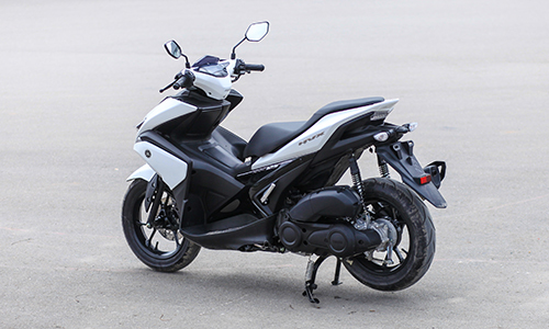 [Yamaha NVX 125]                           Yamaha NVX 125 và Honda Air Blade - cuộc chiến mới ở Việt Nam                                             7879