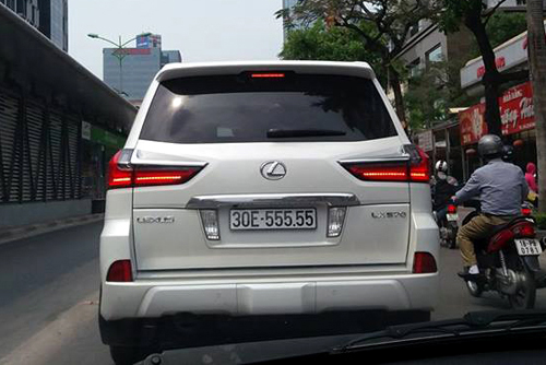 [Lexus LX570]                           Bộ sưu tập Lexus LX570 biển 'khủng' của đại gia Việt                                             8444